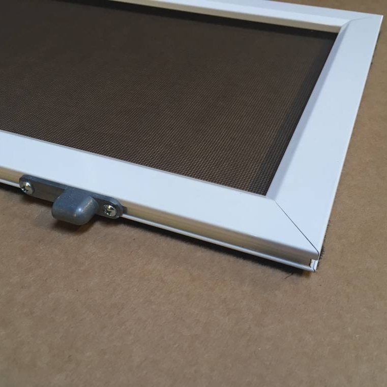 Voorzethor, close-up van de aluminium hoekprofielen